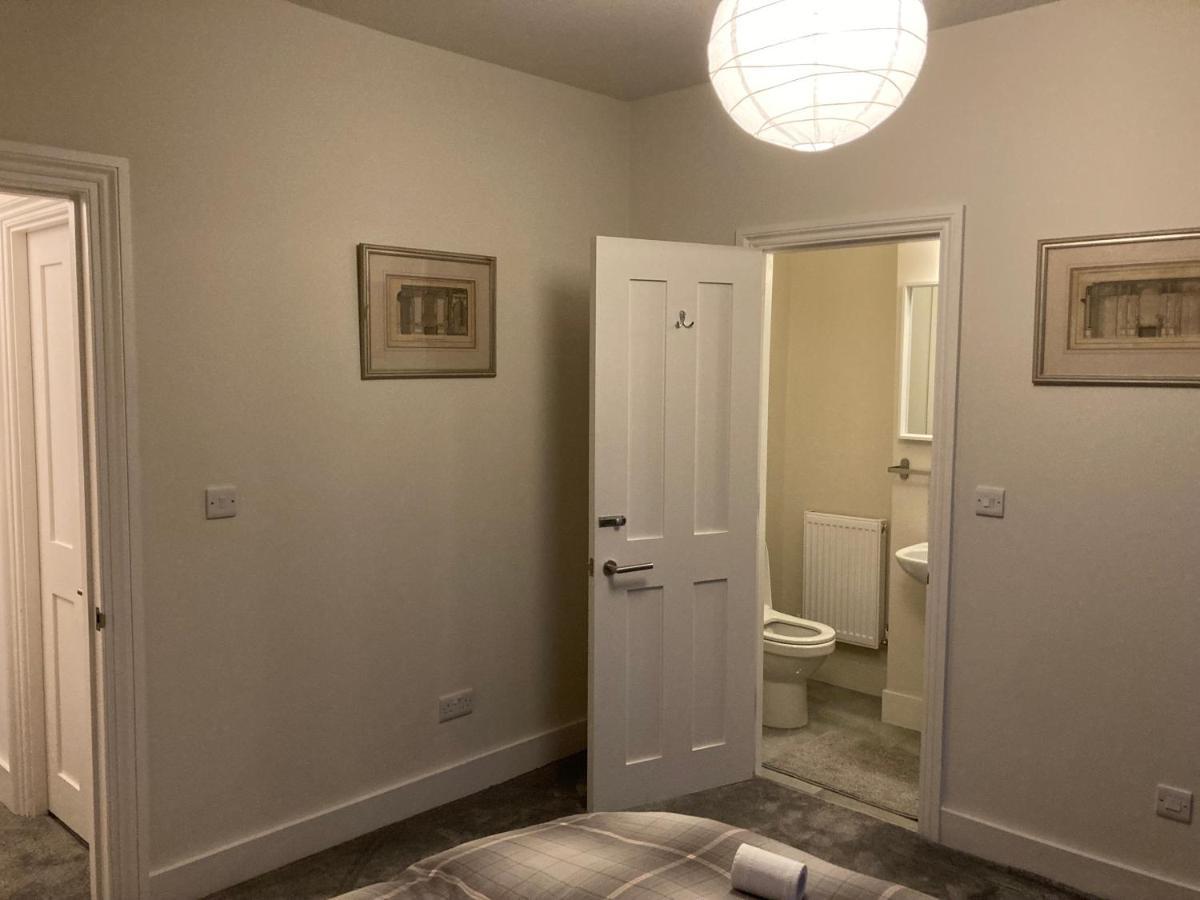 Beautiful 1-Bed Studio In Londres Exterior foto